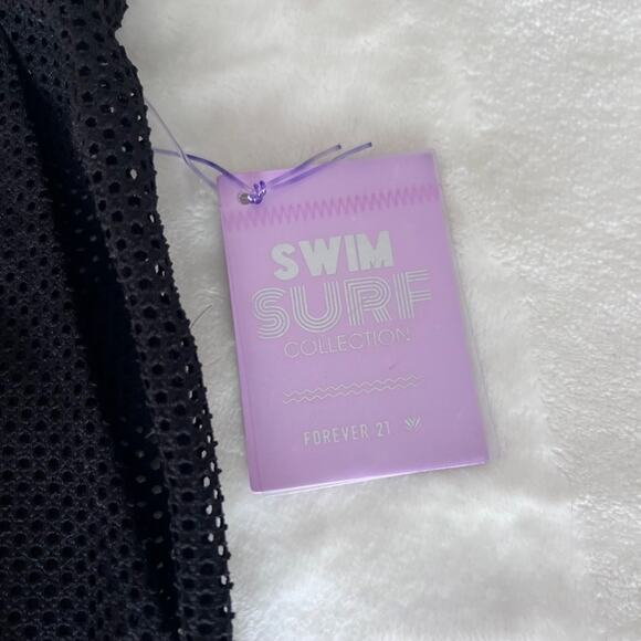 Forever 21 NWT Mesh Swim Cover Up Short - Picture 2 of 4